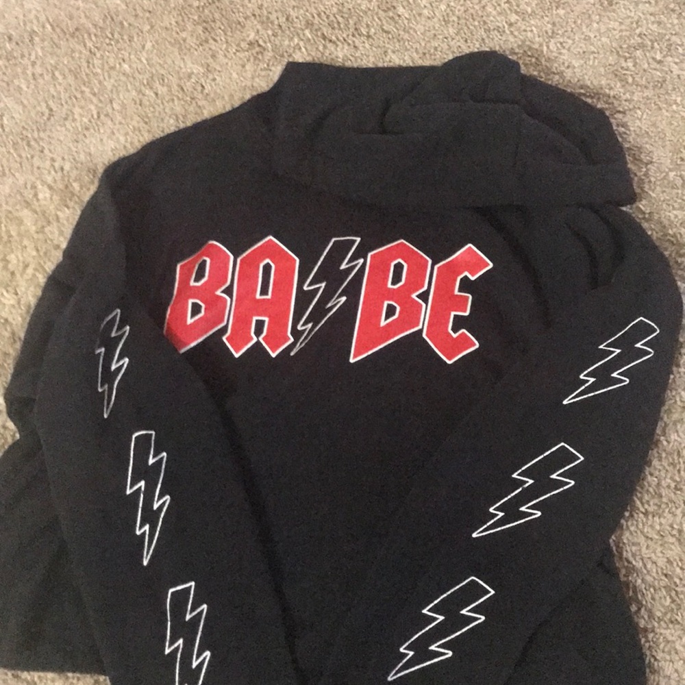 Black crop top hoodie